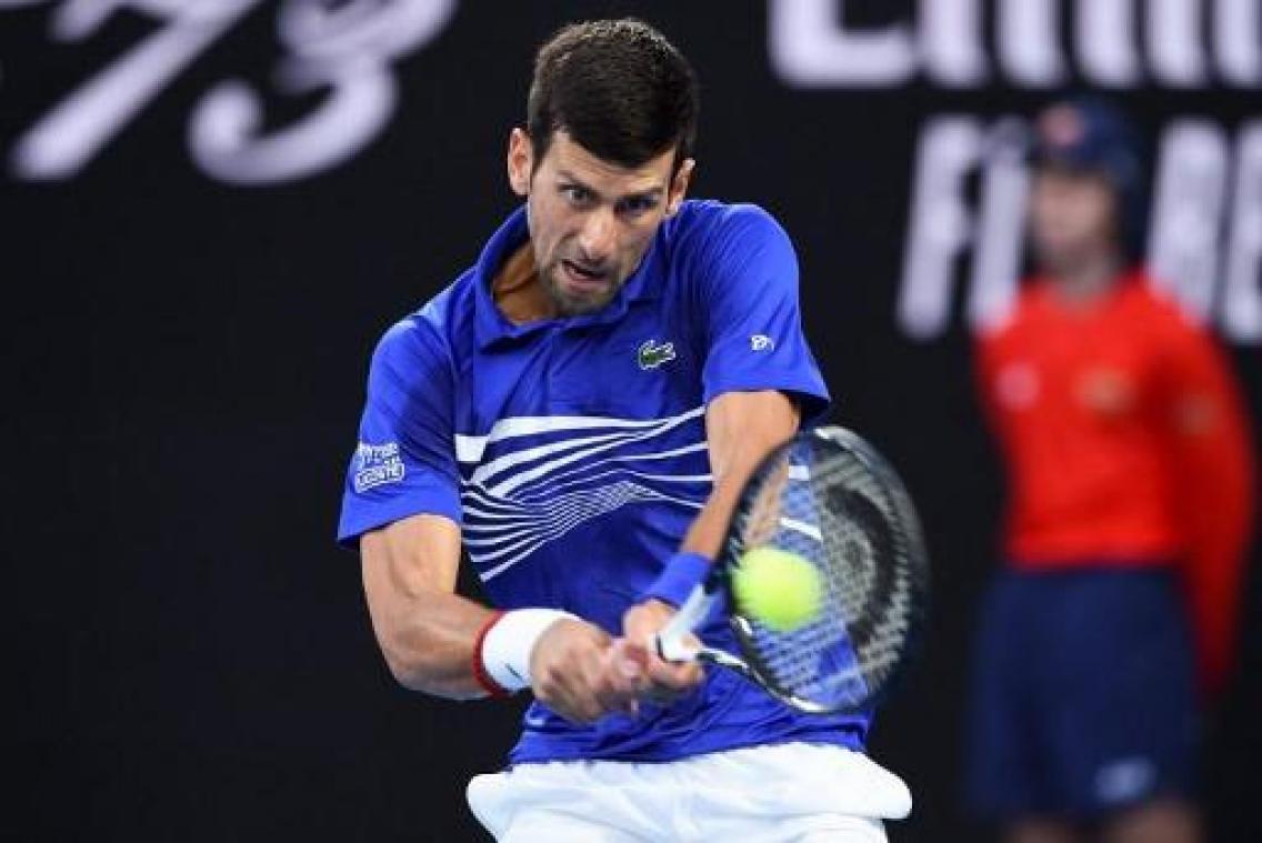 Novak Djokovic blijft op koers voor zevende titel na opgave Nishikori