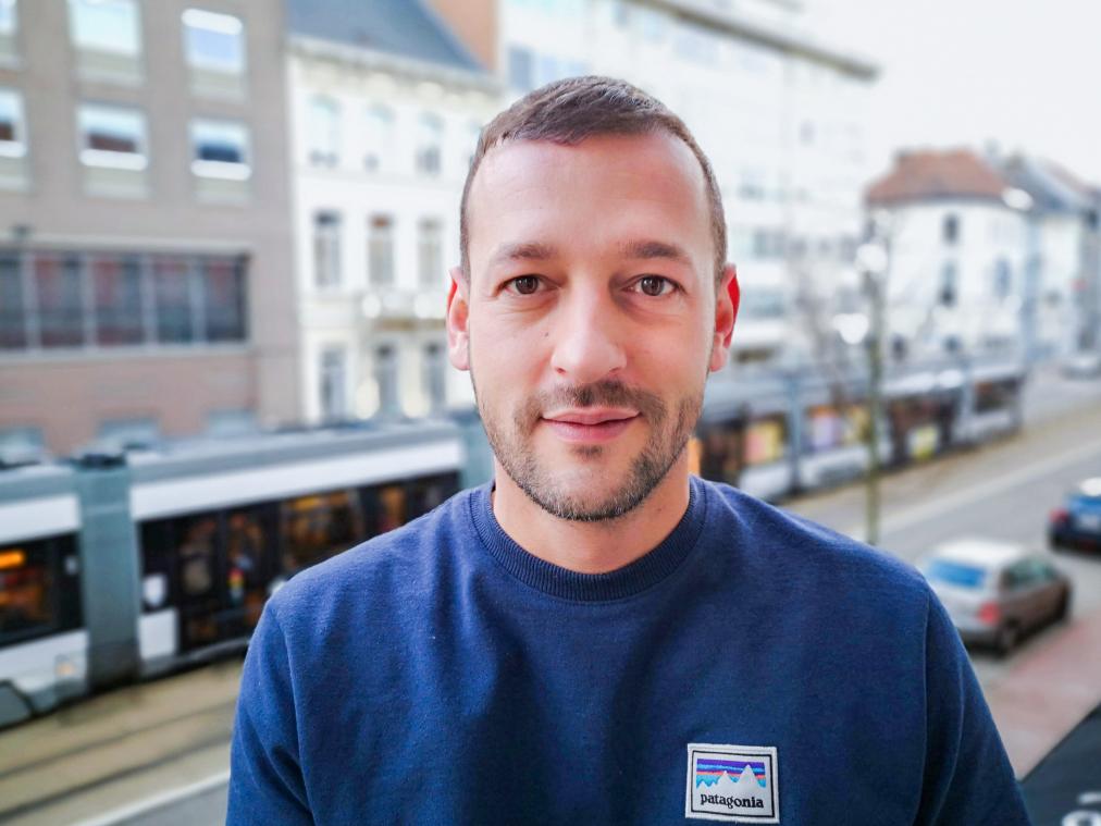 Pendelaar Pepijn: Luisteren en de tijd nemen voor mensen zit me in de genen