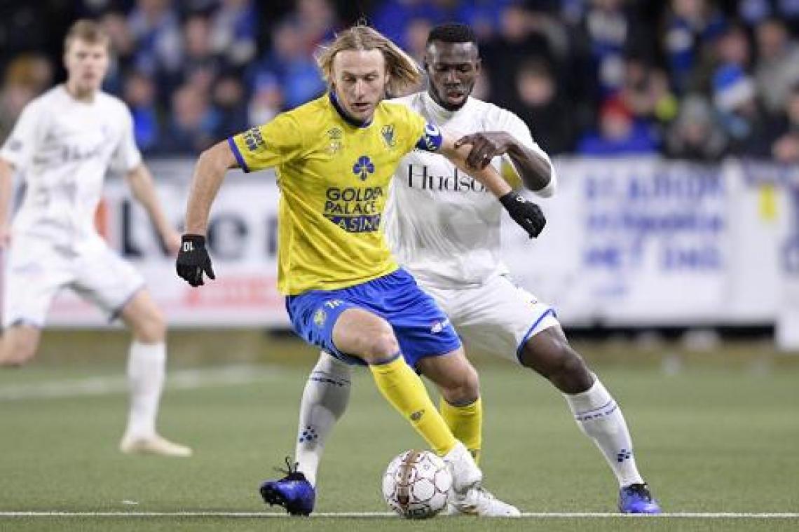 Bezus ruilt STVV voor AA Gent, Sylla op huurbasis naar Stayen