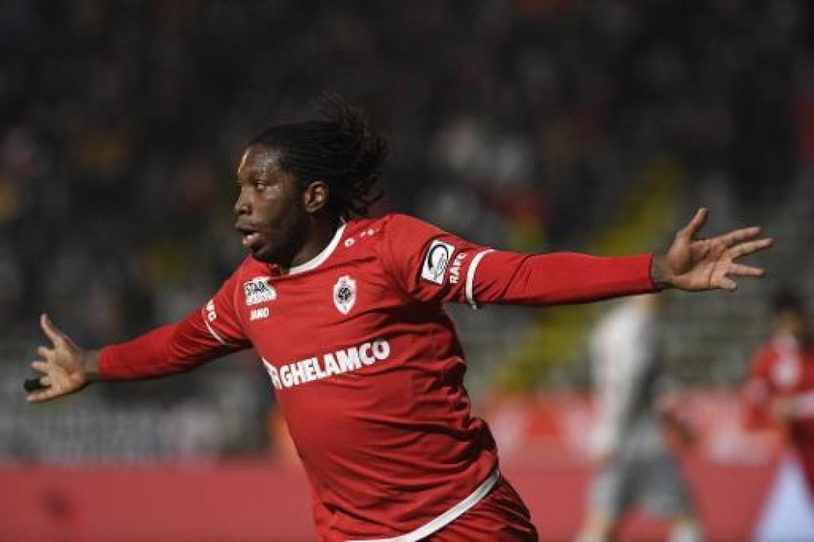 Jupiler Pro League - Antwerp alleen tweede na 1-1 gelijkspel tegen Standard