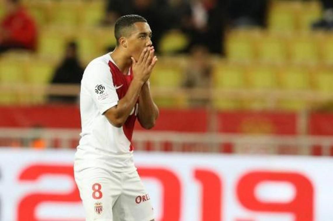 Belgen in het buitenland - Monaco verliest degradatietopper tegen Dijon