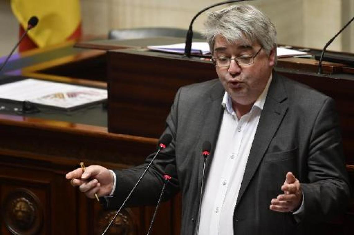 N-VA beloofde Vuye mooie benoeming indien hij afziet van eigen project
