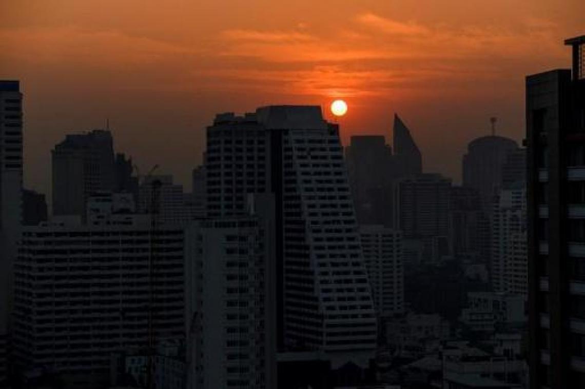 Meer dan 400 scholen in Bangkok blijven gesloten door giftige smog