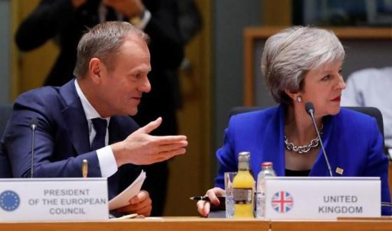 Tusk en May bellen vanavond