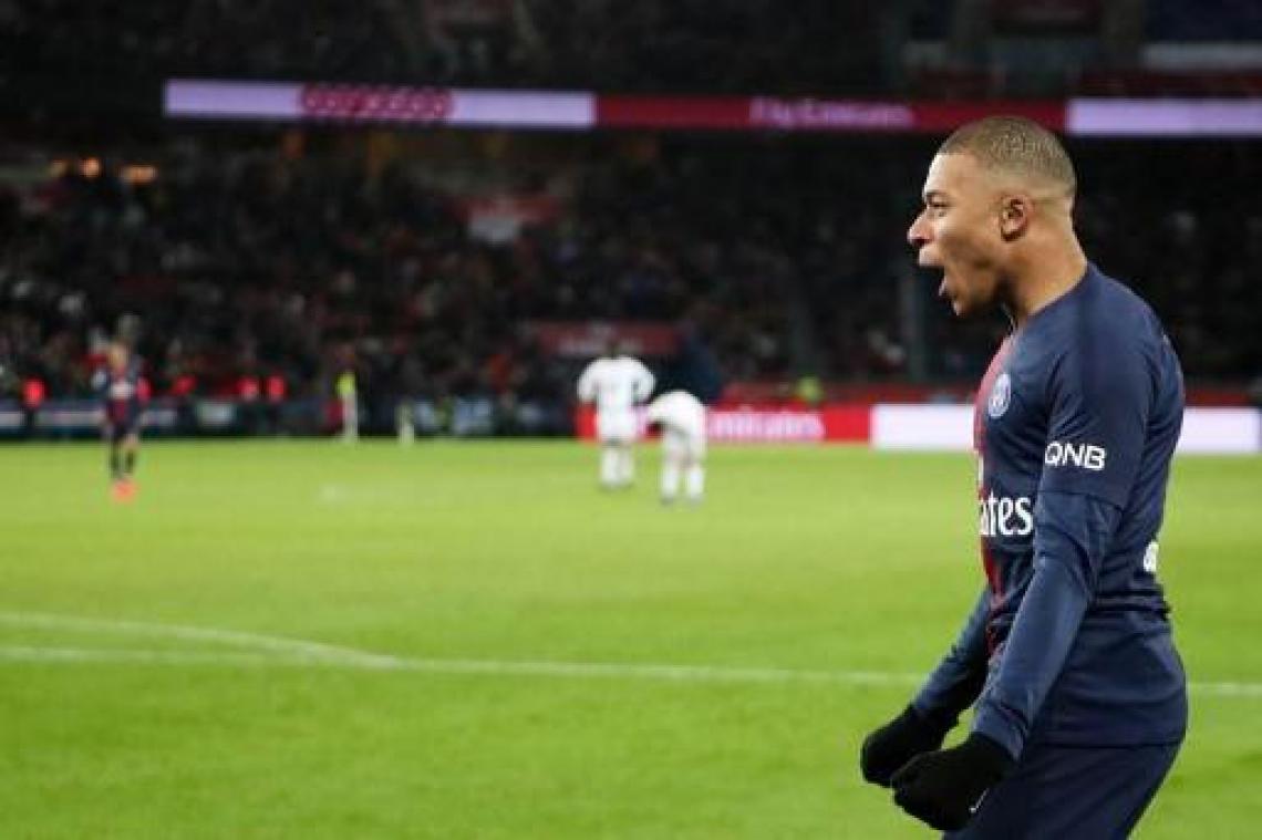 Wereldwijde voetbaltransfermarkt passeert kaap van 7 miljard dollar