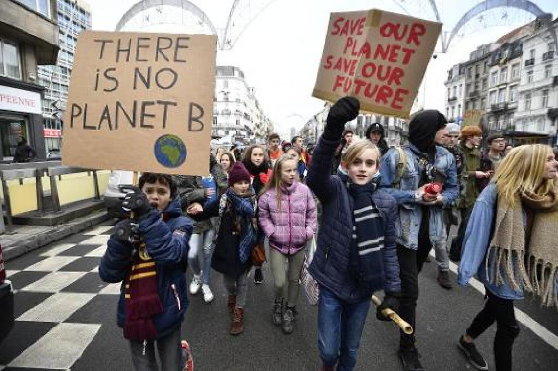 12.500 jongeren trekken door straten van Brussel voor vierde editie klimaatmars