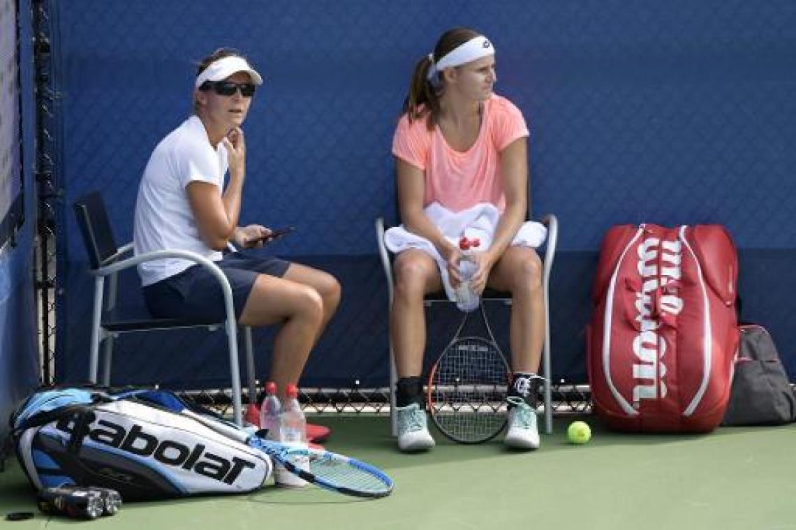 Kirsten Flipkens en Alison Van Uytvanck stranden in halve finale dubbelspel