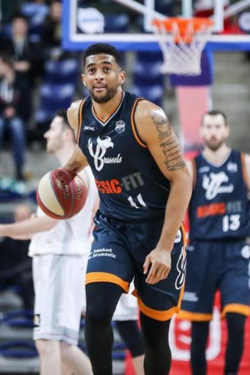 EuroMillions Basket League - Brussels blijft na zege in Limburg in spoor van Oostende