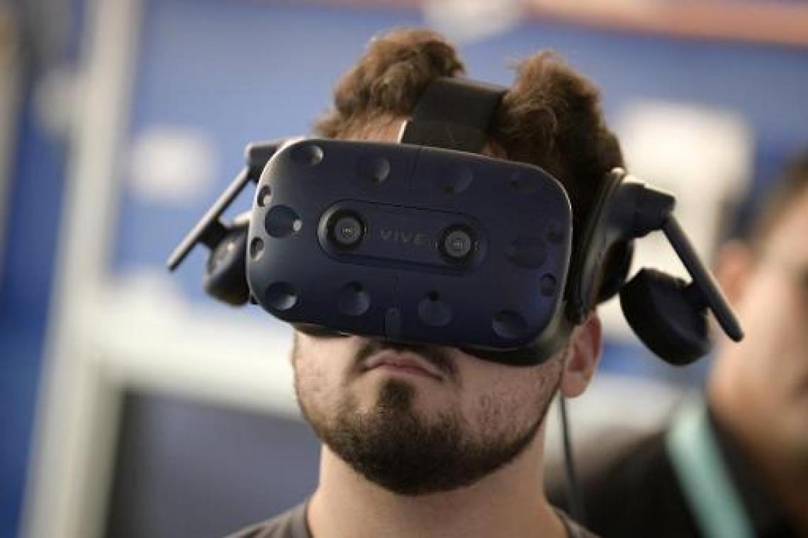 JOETZ vzw laat jongeren stress (h)erkennen via virtual reality