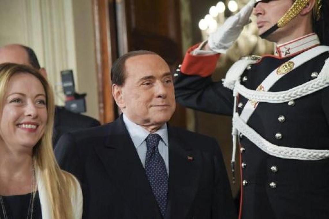Berlusconi voor de rechter voor mogelijke omkoping getuige
