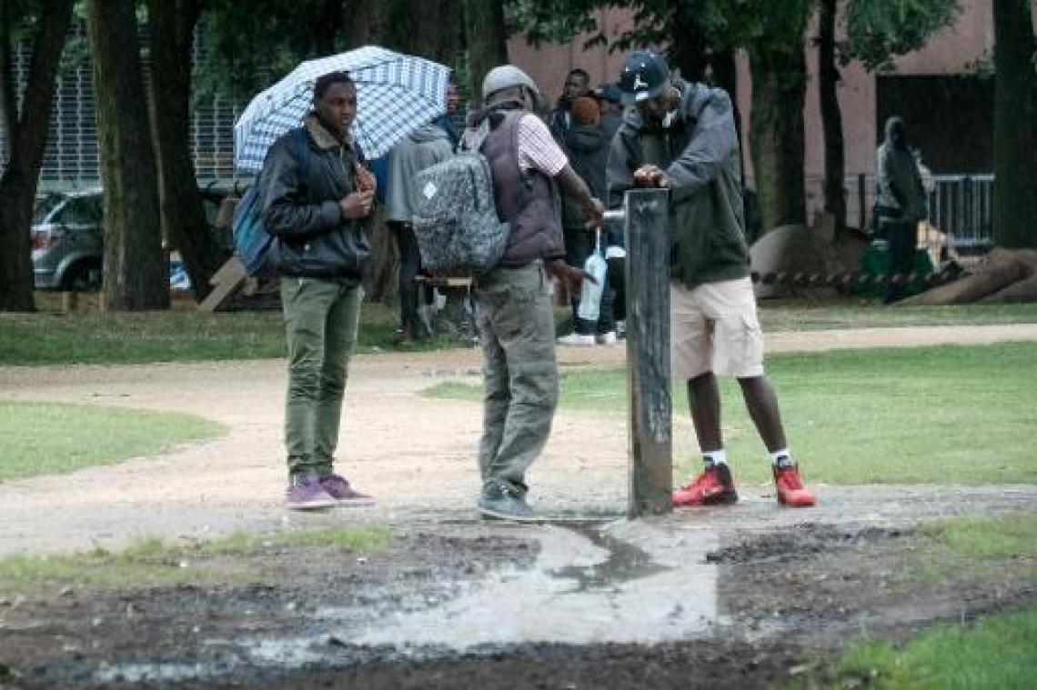 Comité P pleit politie vrij van geweld op transmigranten