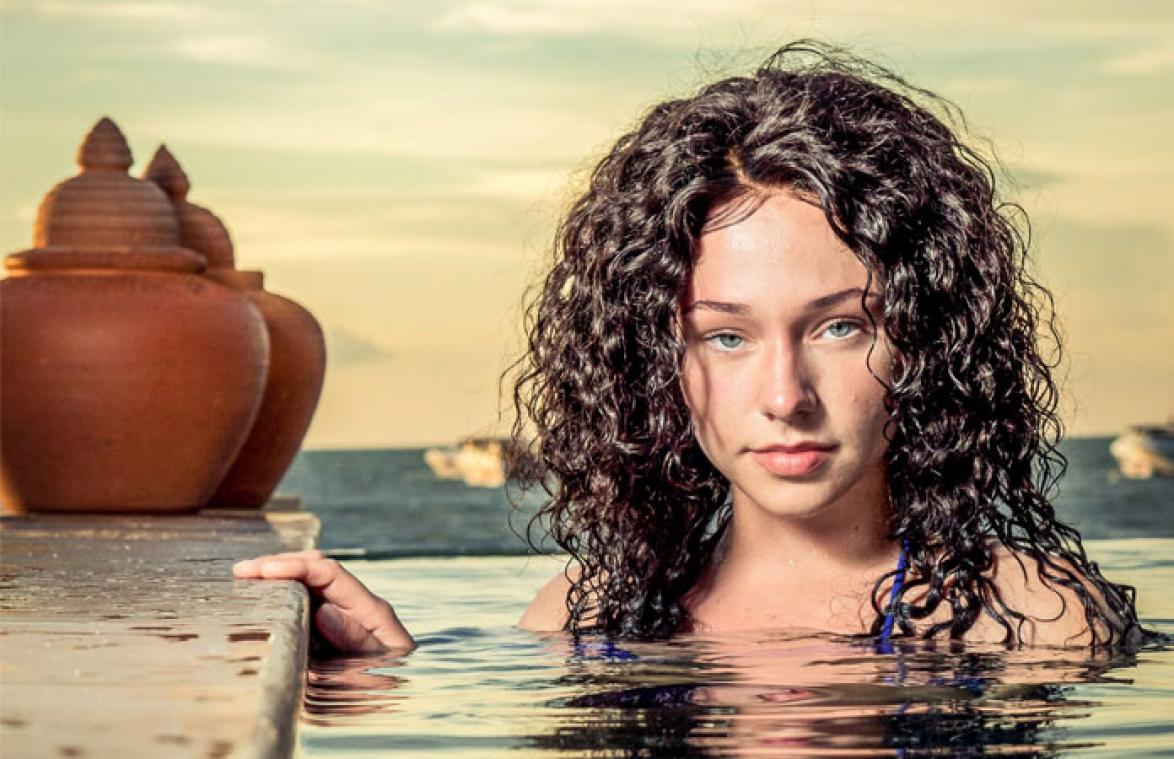'Temptation'-verleidster Zwanetta samen met omstreden voetballer