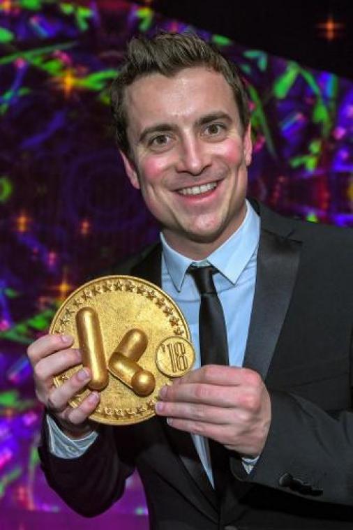 MIA's - Niels Destadsbader en Angèle hebben elk zeven nominaties op zak
