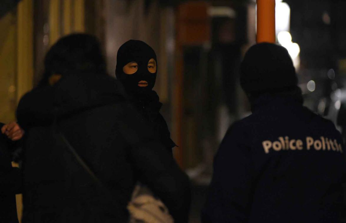 Tot 4 uur huiszoekingen in Schaarbeek