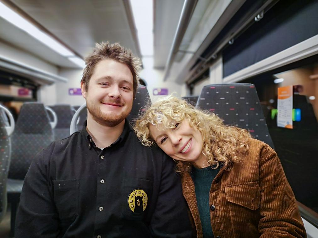 Pendelaars Jorre en Eva: "Wij hadden onze eerste date op de trein"