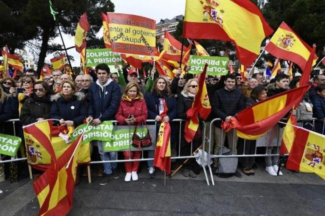 Tienduizenden demonstranten in Madrid tegen regering en voor nieuwe verkiezingen