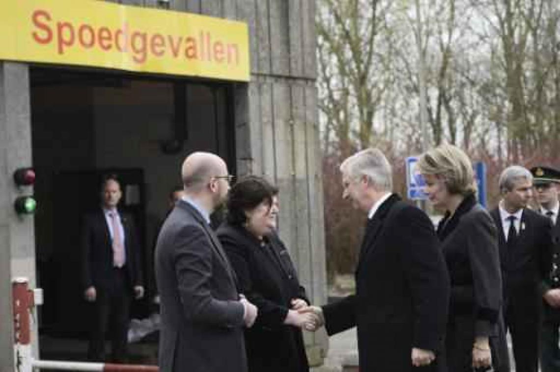 Vorstenpaar bezocht slachtoffers in Erasmuziekenhuis