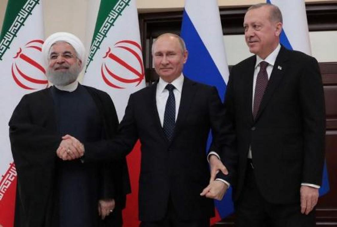 Moskou, Teheran en Ankara zien terugtrekking van VS uit Syrië als "positieve stap"