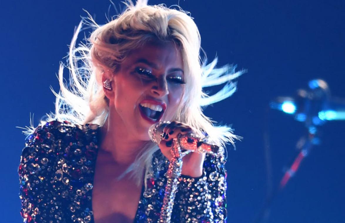 Lady Gaga zet gênant foutje in tatoeage recht: "Sorry, muziek!"