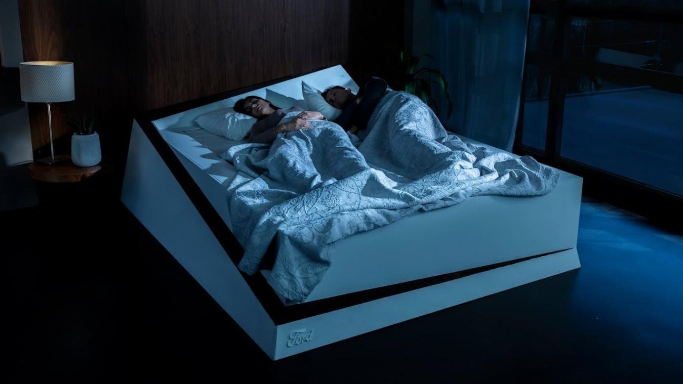 VIDEO. Dit bed voorkomt nachtelijk geknuffel