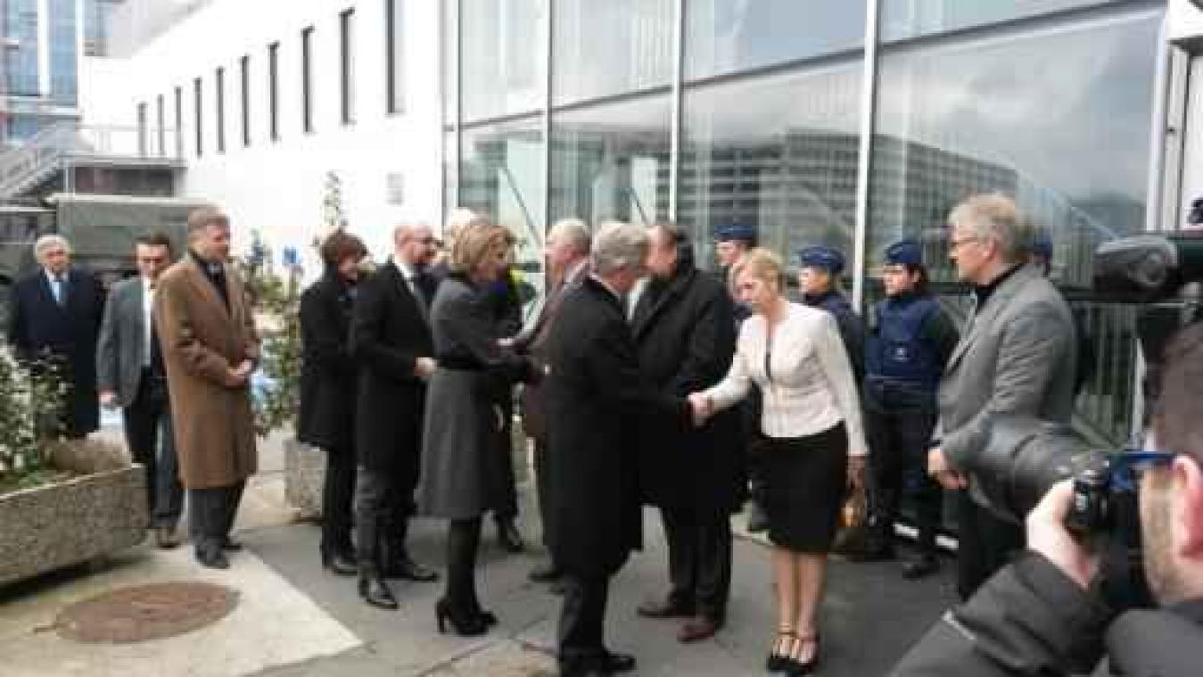 Koning en koningin aangekomen op Brussels Airport