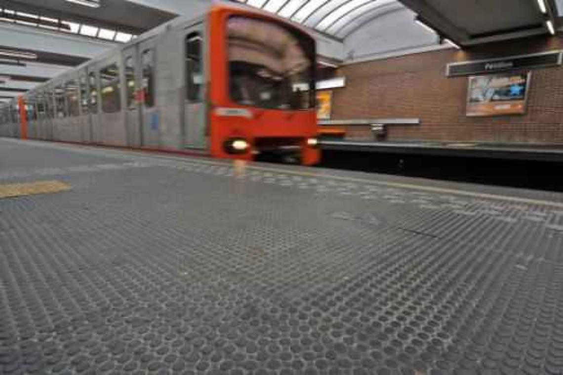 "Metrodeuren kunnen wel door reizigers ontgrendeld worden"