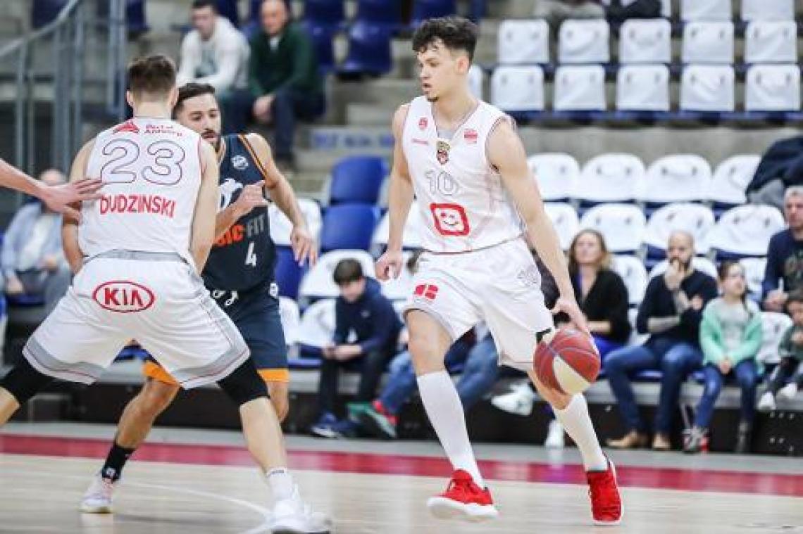 Brussels boekt twaalfde zege op rij en is leider, Mechelen klopt Aalst