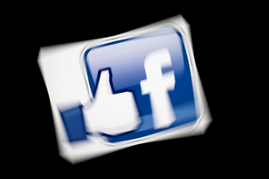 Britten willen sociale media strikt controleren