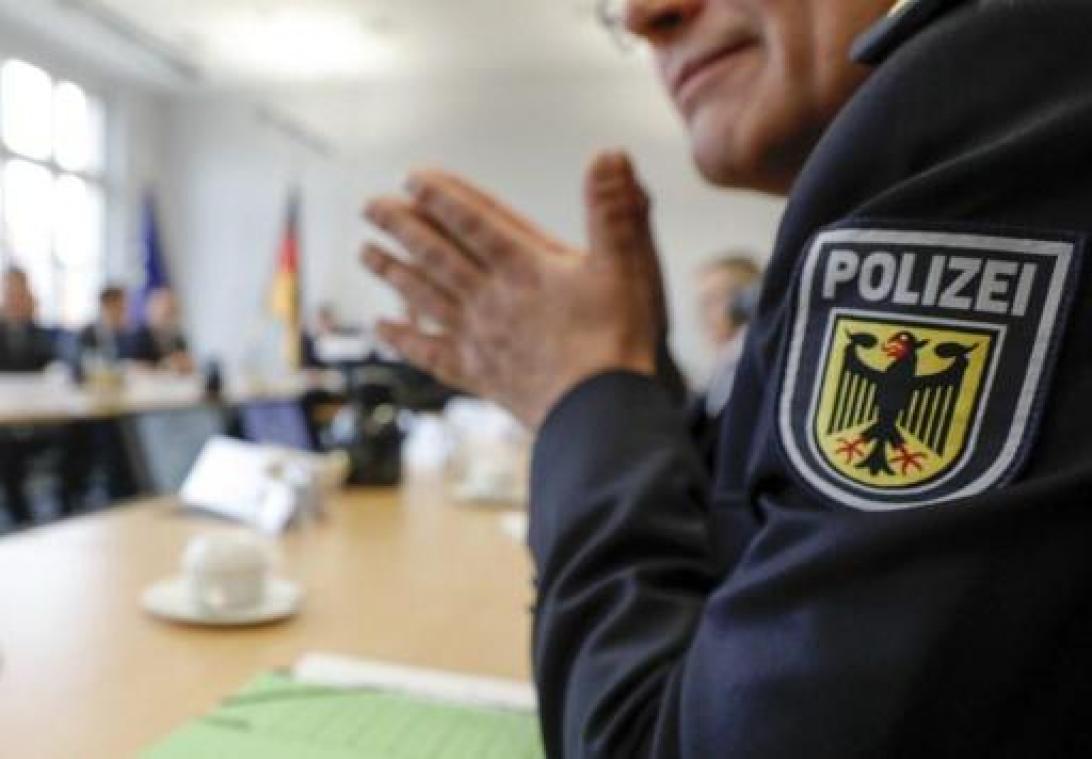 Duitse politie doorzoekt woningen in verband met mogelijke islamistische aanslag