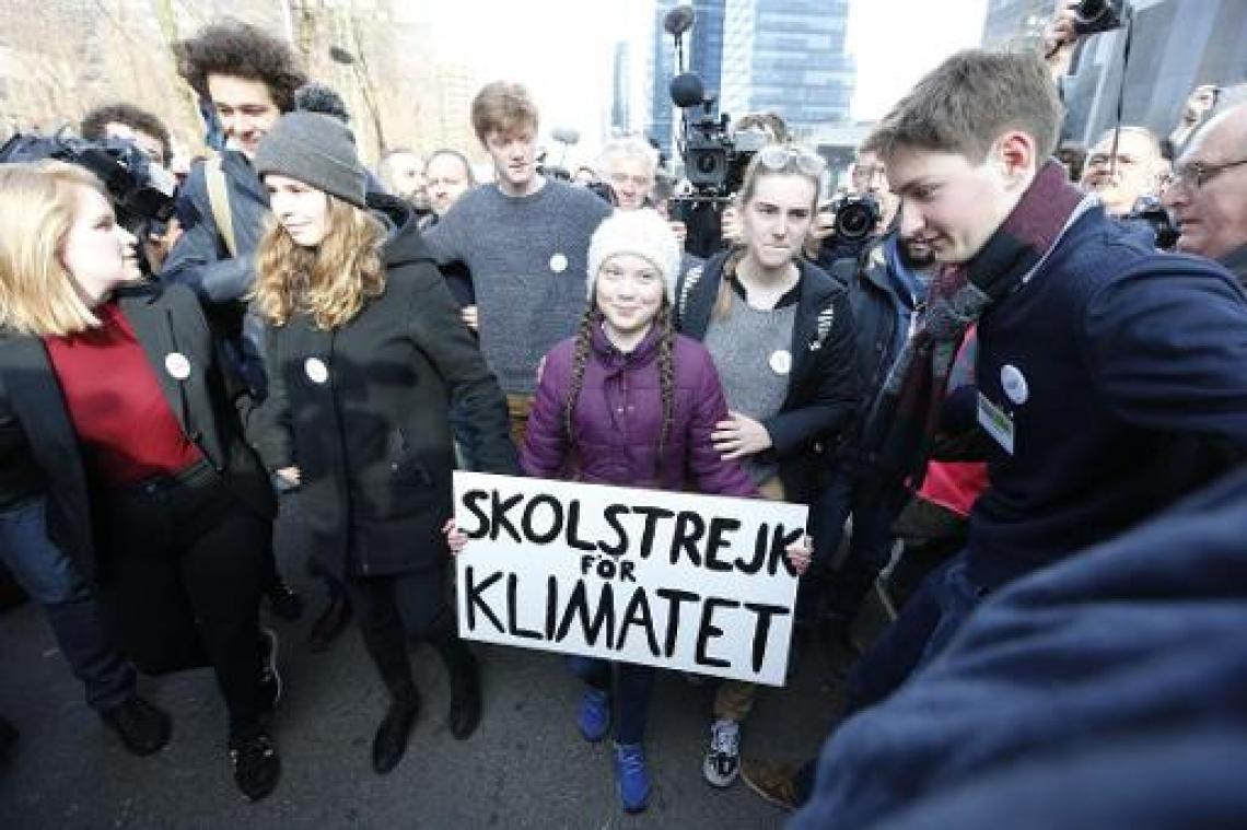 Inspiratiebron Greta Thunberg als heldin onthaald door klimaatjongeren