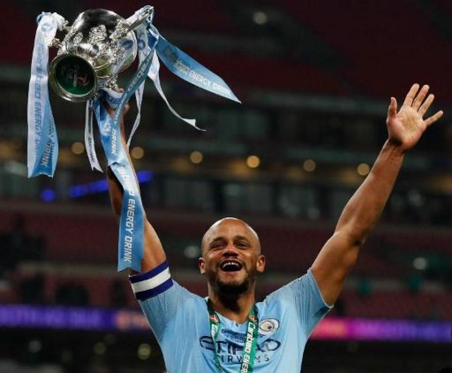 Belgen in het buitenland - Manchester City wint League Cup in strafschoppenreeks
