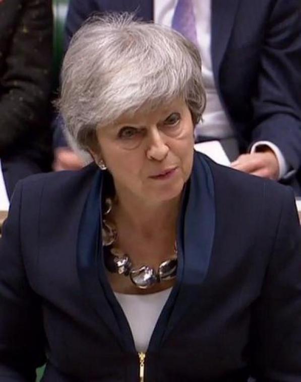 Premier May sluit stemming parlement over uitstel niet langer uit