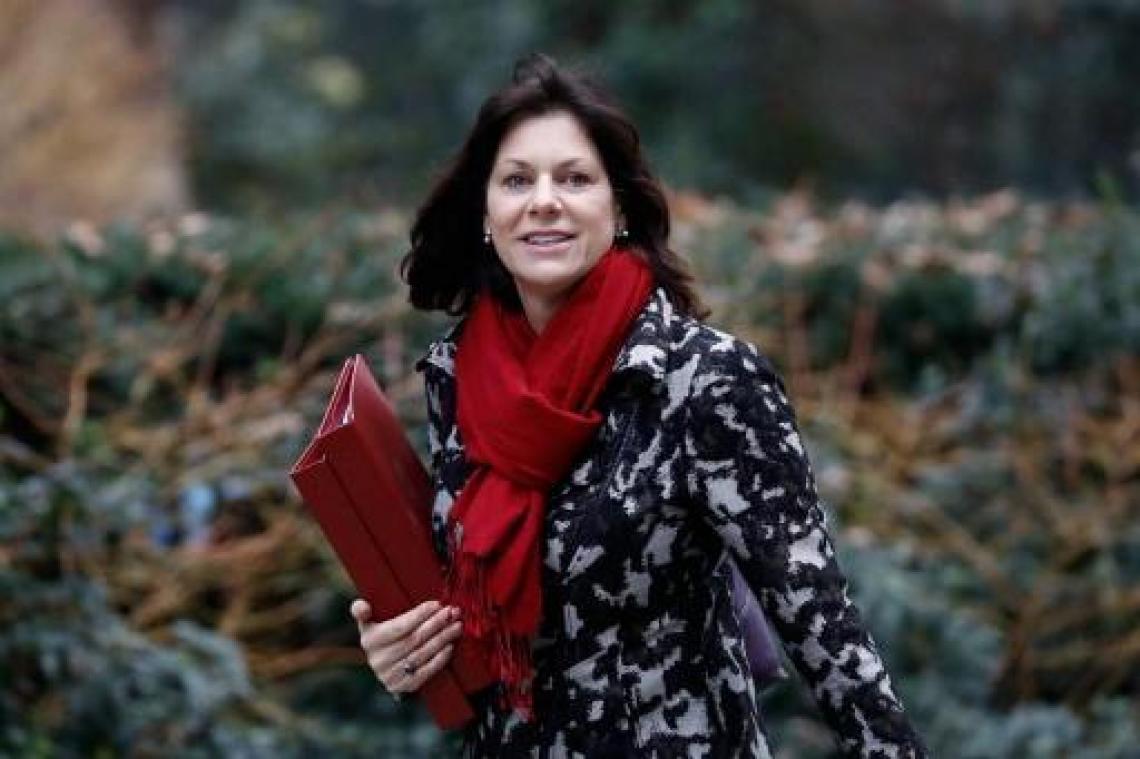 Britse staatssecretarissen dreigen met ontslag