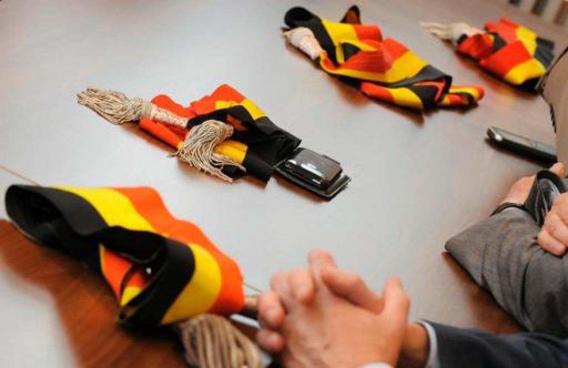 De vier afgewezen burgemeesters faciliteitengemeenten in beroep tegen beslissing Homans