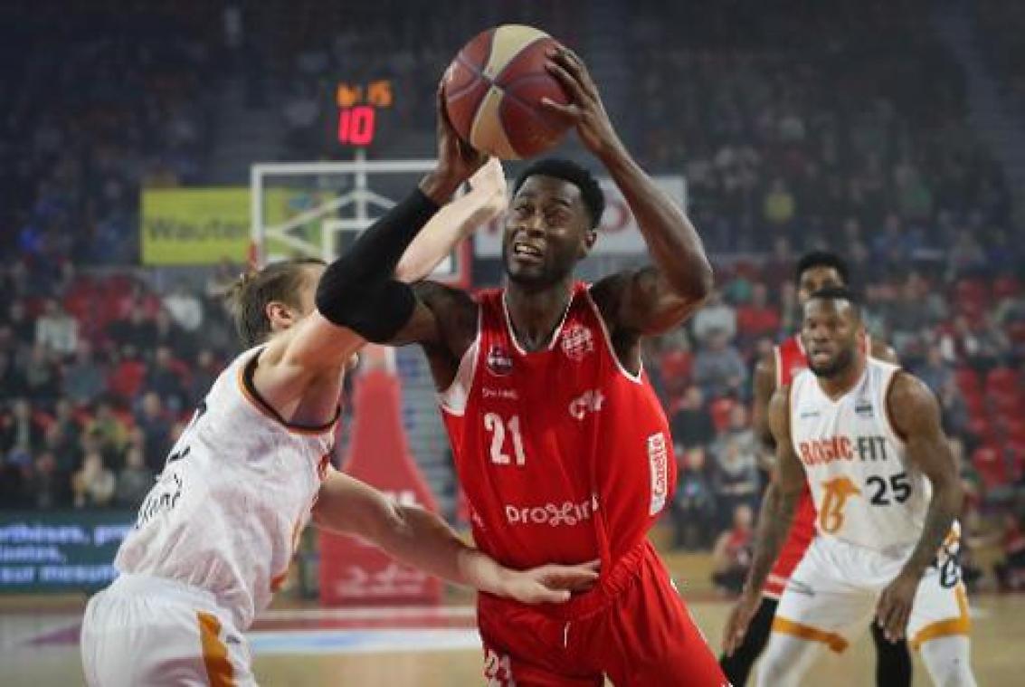 Euromillions Basket League - Charleroi laat zich niet afremmen door Brussels