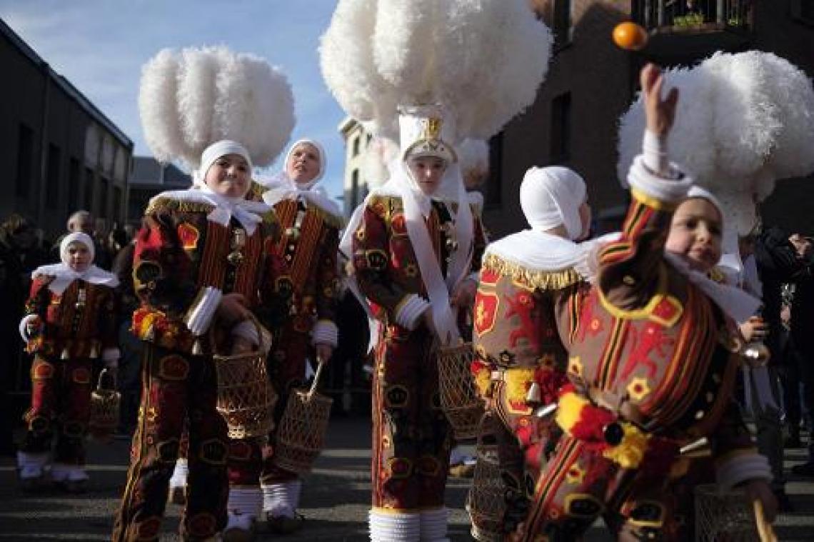 De Gilles zijn klaar voor het carnaval in Binche