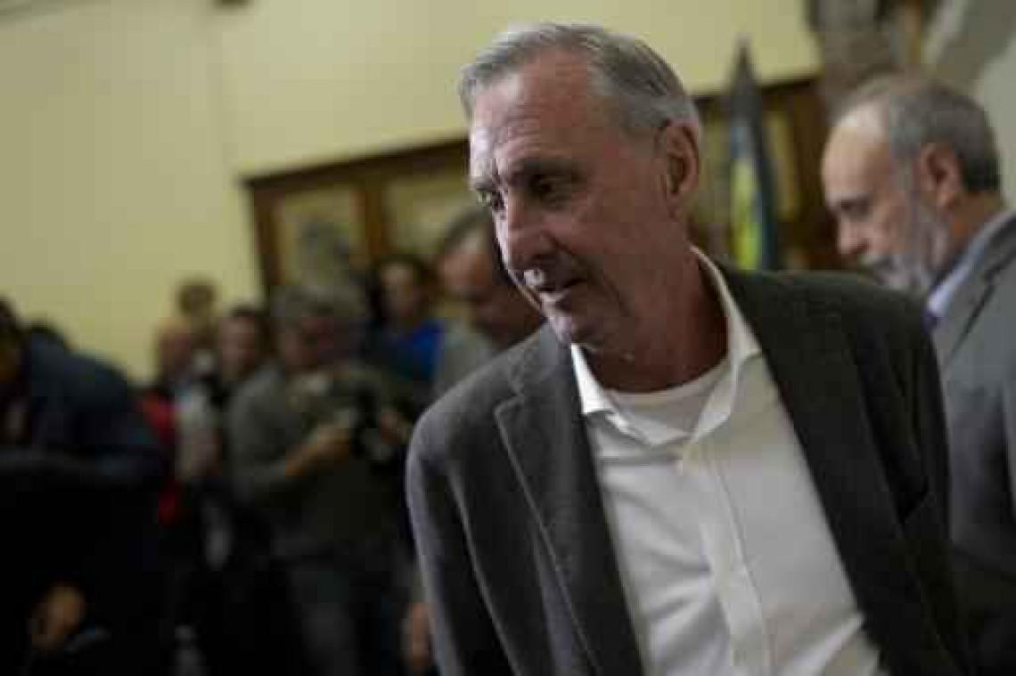 Oranje eert Cruijff met een minuut stilte in 14e minuut van oefenpartij