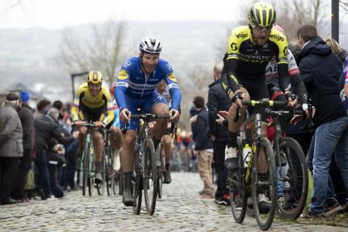 Florian Sénéchal schenkt Deceuninck-Quick Step veertiende zege van het seizoen
