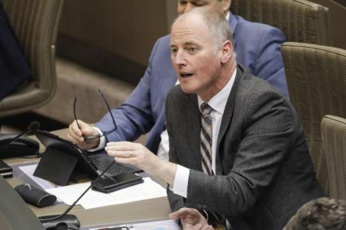 Open Vld legt minimale dienstverlening bij Vlaamse overheidsdienten op tafel