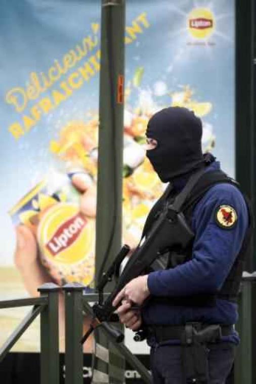 Drie arrestaties in Brussel in onderzoek naar verijdelde aanslagen Frankrijk