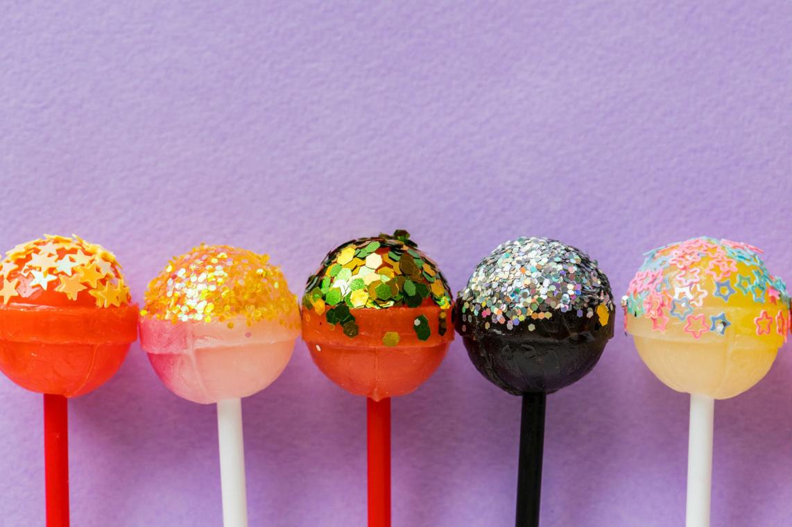 WOW. Dáárom zit er een gaatje in het stokje van een lolly