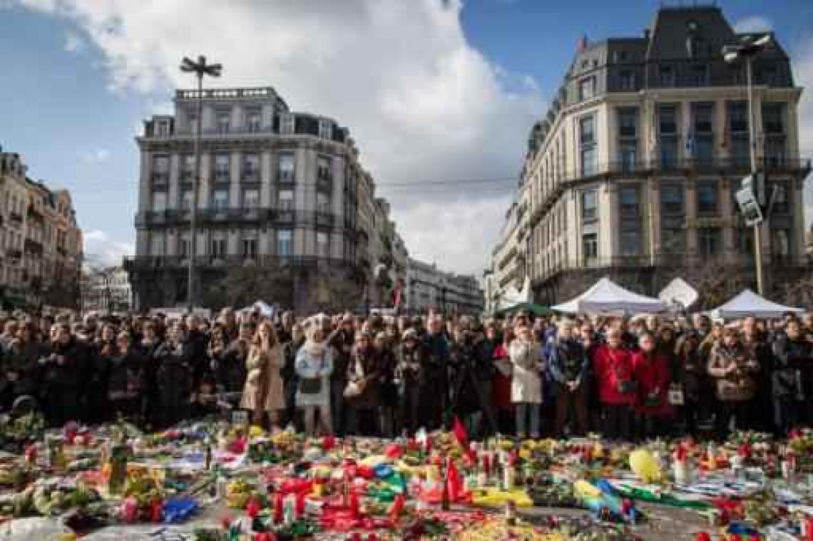 Politie vraagt om geen tassen mee te brengen naar herdenking op Beursplein