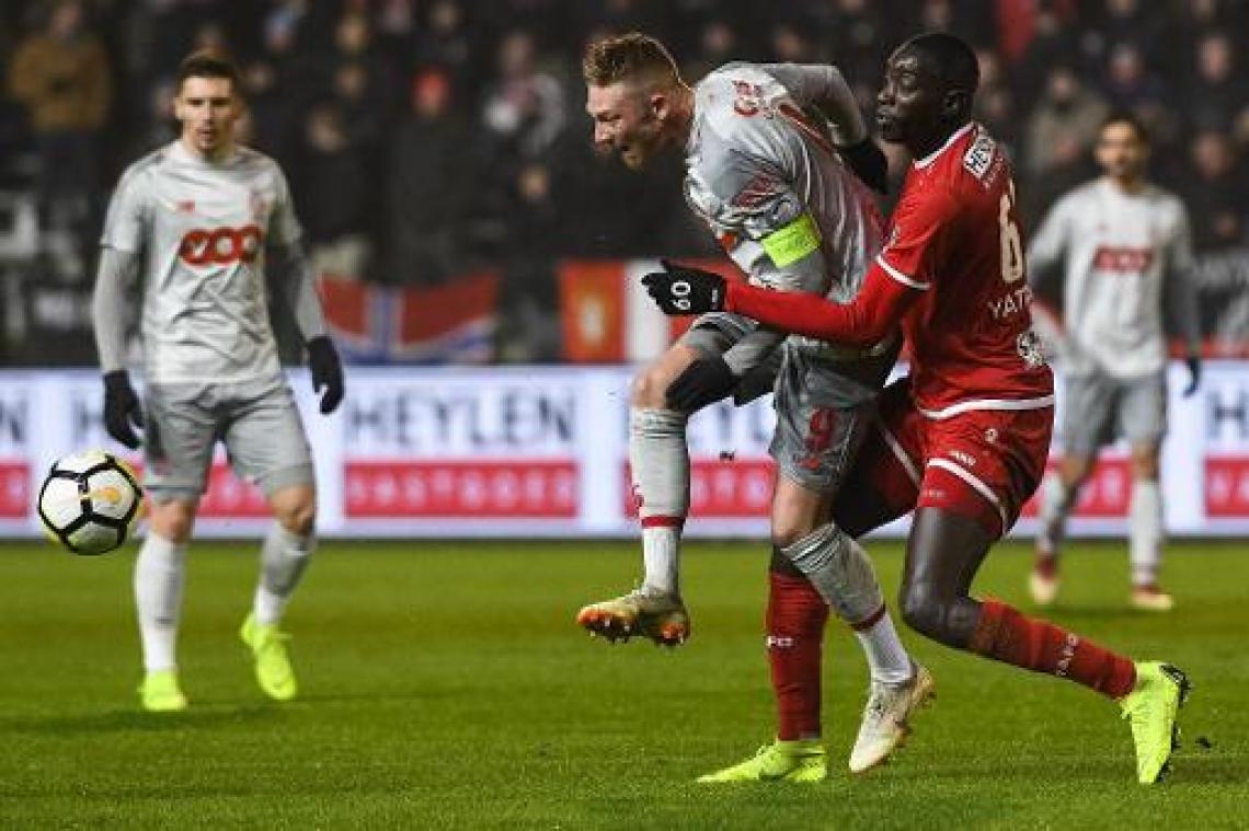 Standard en Antwerp trappen op 29 maart play-off I op gang