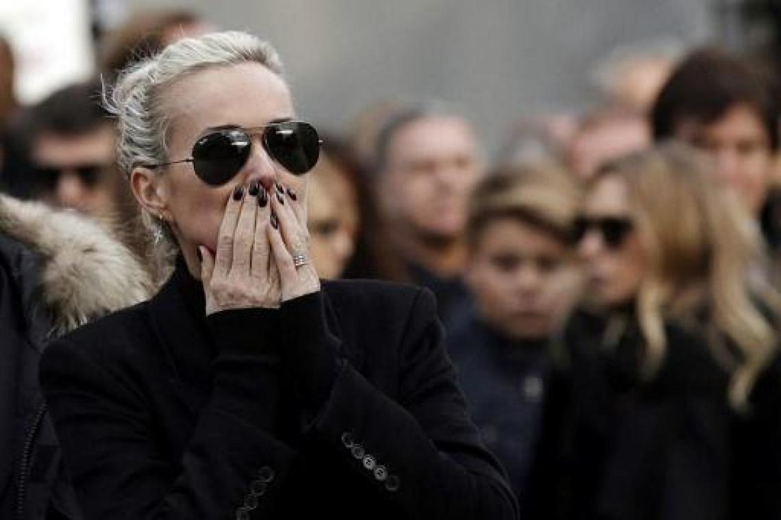 Overdracht van bezittingen Johnny Hallyday naar de VS vertraagd