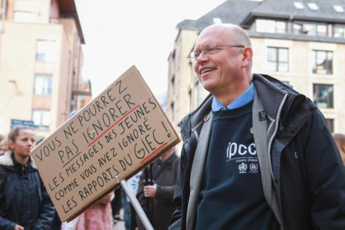 Ook Klimaatpanel vraagt parlement Grondwet aan te passen