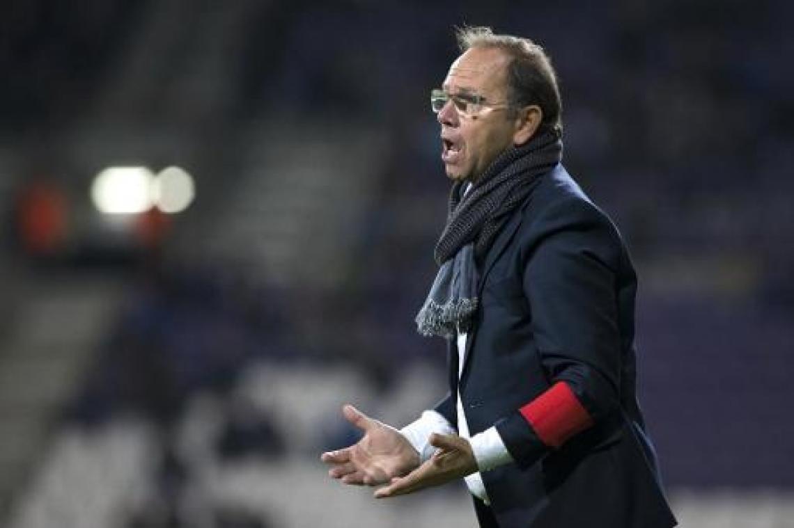 Lierse Kempenzonen offert trainer Spaenhoven op voor 1B-licentie