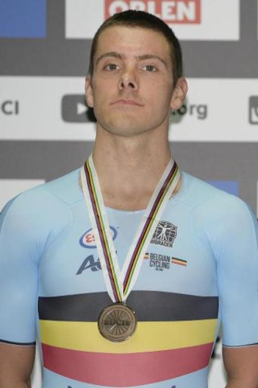 Zesdaagse van Manchester - De Ketele en Hesters eindigen als derde, eindzege is voor Nederlanders Havik en Stroetinga