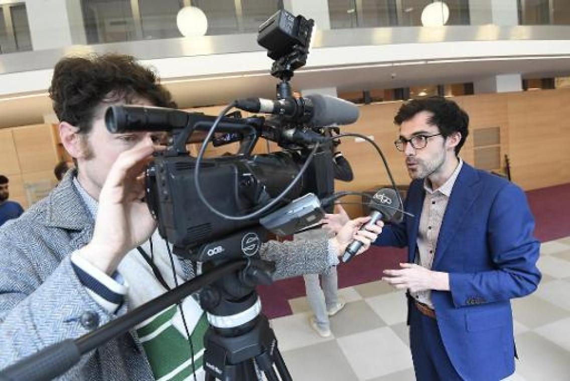 Kamercommissie keurt herziening van Grondwetsartikel 7bis goed