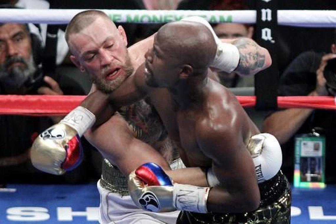Kooivechter McGregor stopt met MMA
