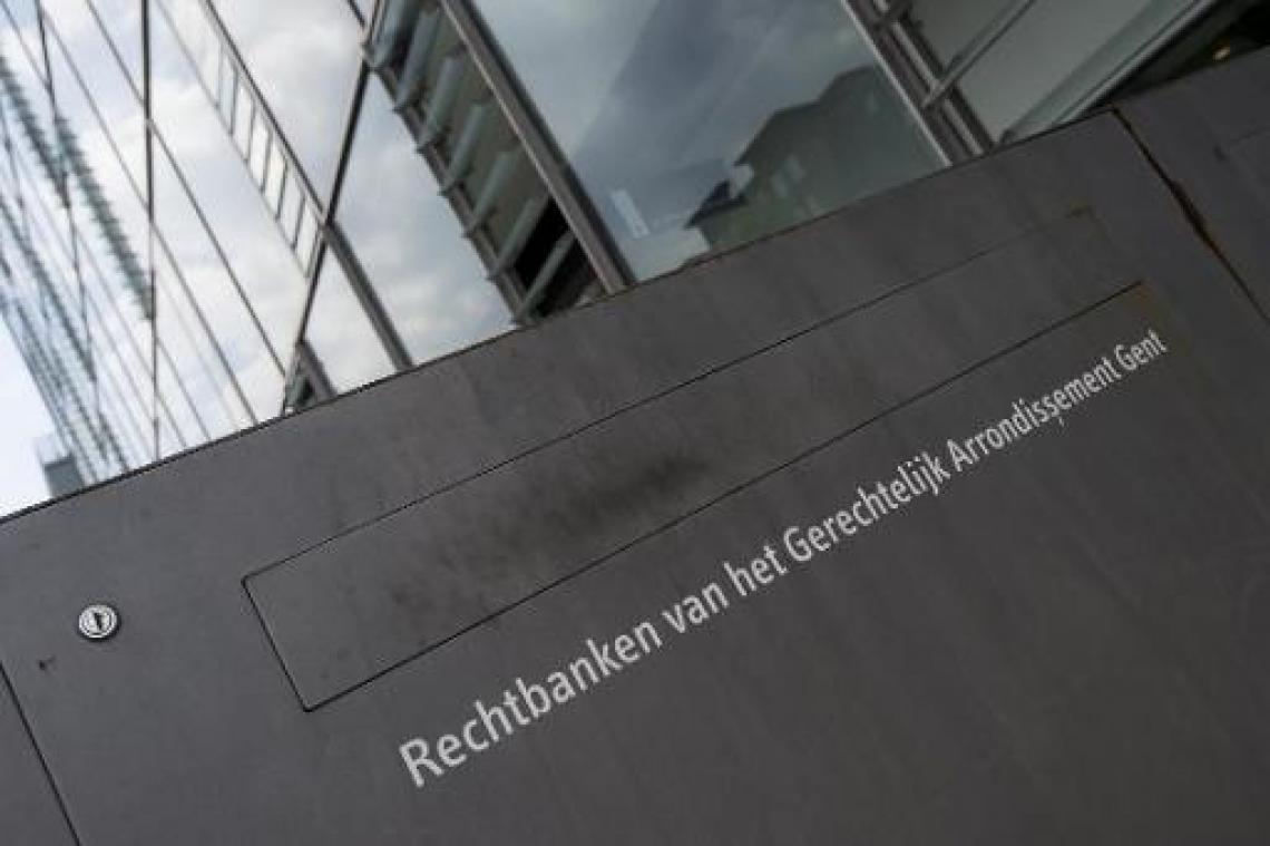 Internering voor moord op drie kinderen